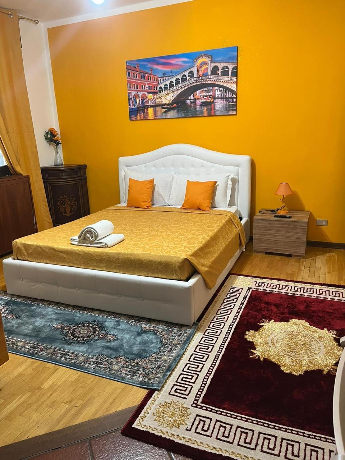 Venice Villa Apartment เมสเตร ภายนอก รูปภาพ
