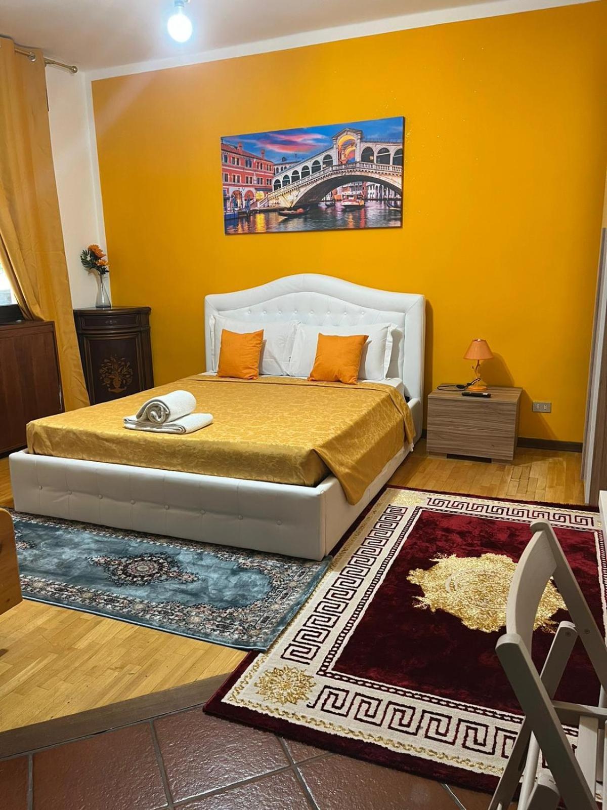 Venice Villa Apartment เมสเตร ภายนอก รูปภาพ